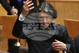 Зала „България“ - оркестър „Генезис“ - Йордан Камджалов  - концерт