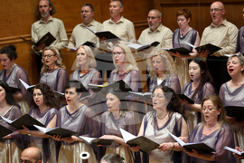 Зала „България“ - оркестър „Генезис“ - Йордан Камджалов  - концерт