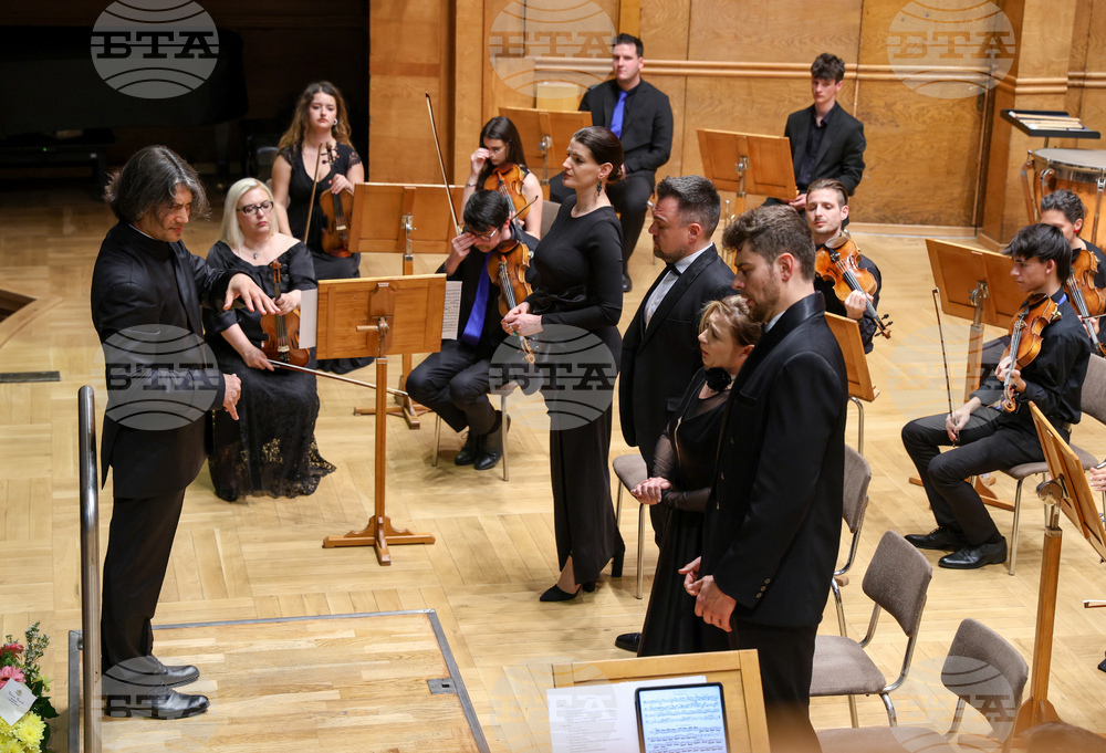 Зала „България“ - оркестър „Генезис“ - Йордан Камджалов  - концерт