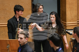 Зала „България“ - оркестър „Генезис“ - Йордан Камджалов  - концерт