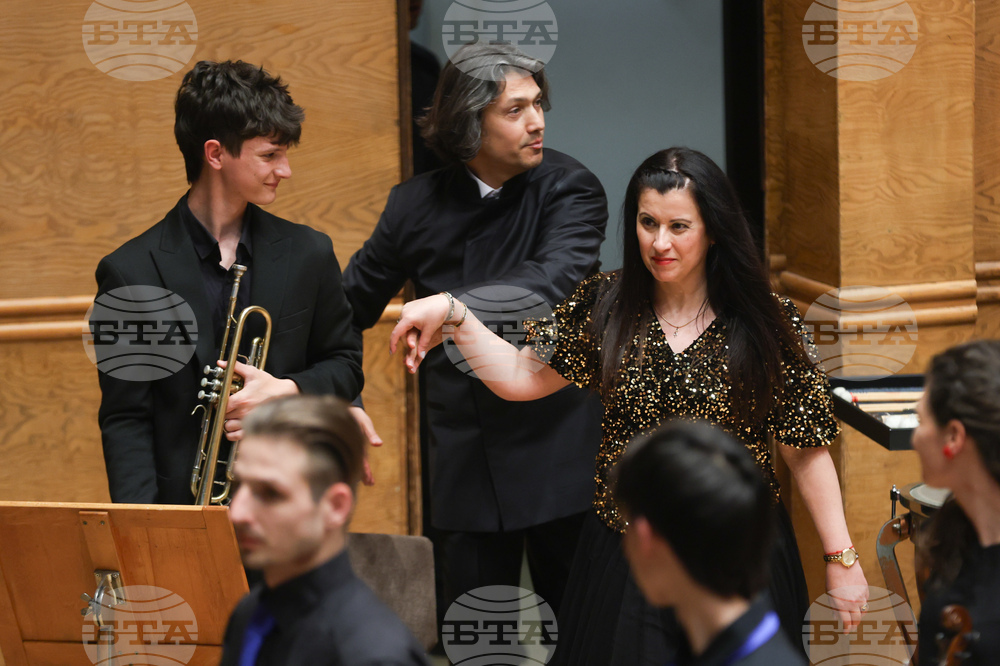 Зала „България“ - оркестър „Генезис“ - Йордан Камджалов  - концерт