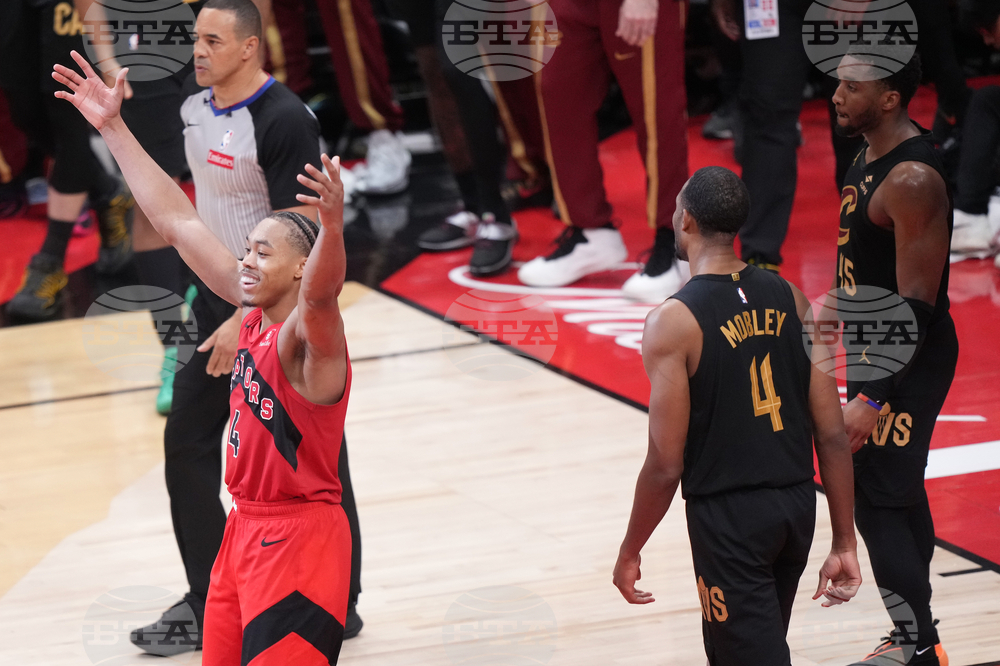 Cavaliers Raptors Basketball