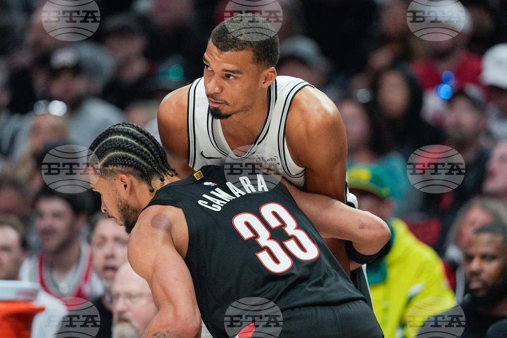 Spurs Trail Blazers Basketball