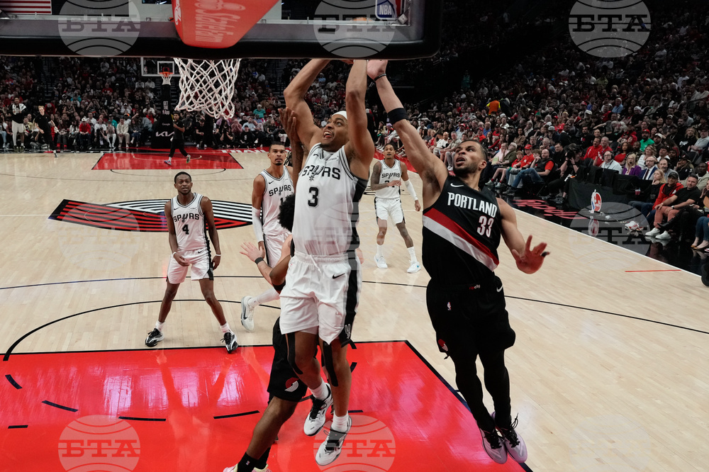 Spurs Trail Blazers Basketball