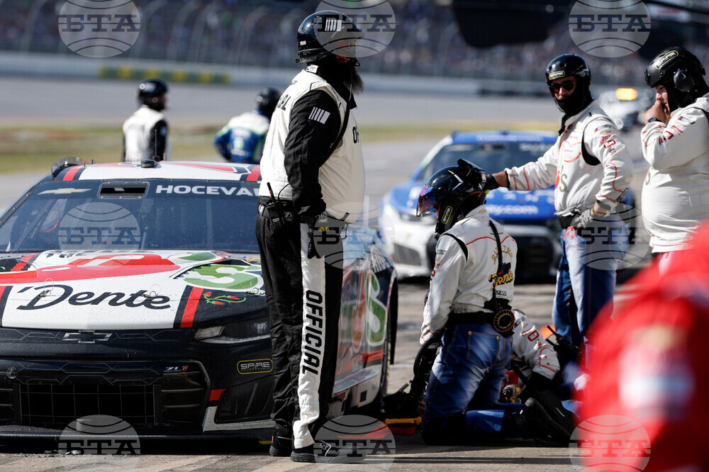 NASCAR Talladega Auto Racing