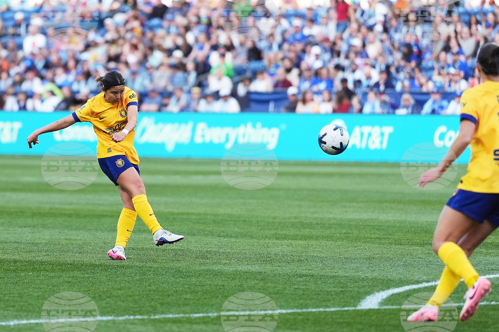 NWSL Royals Reign Soccer