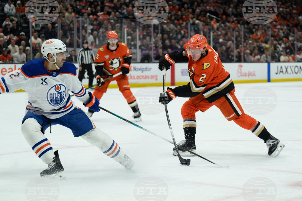 Oilers Ducks Hockey