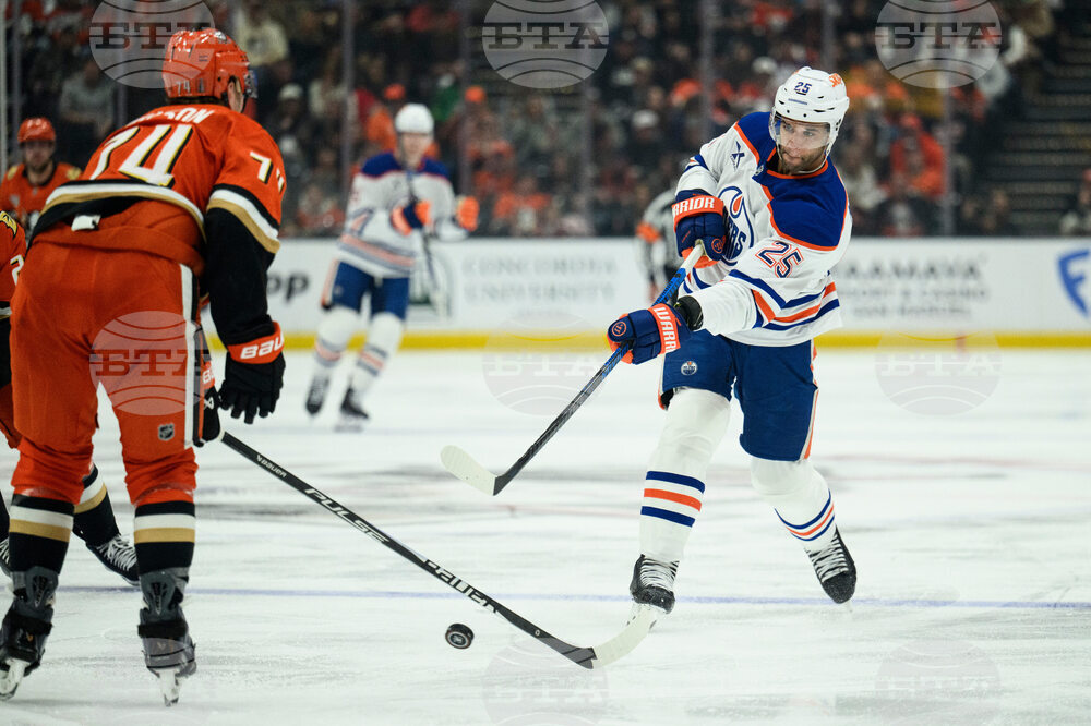 Oilers Ducks Hockey