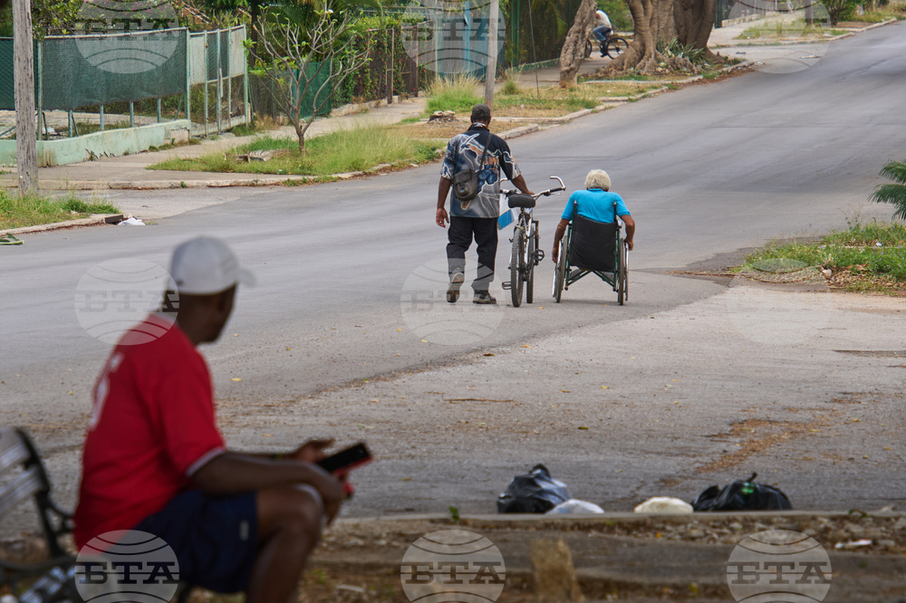 APTOPIX Cuba Seniors