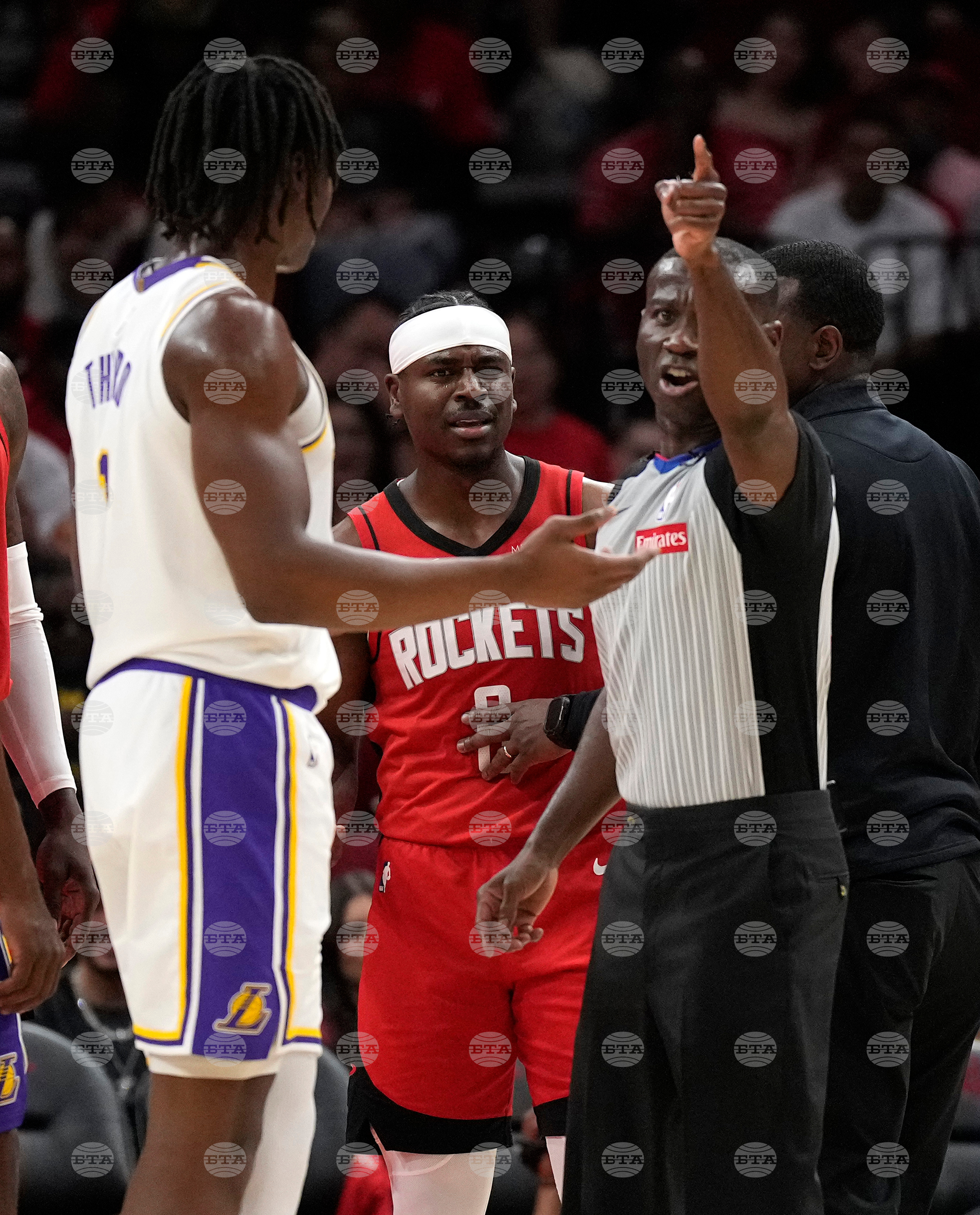 Lakers Rockets Basketball