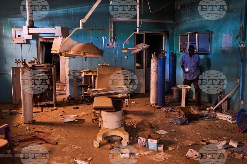 AP[TOPIX Sudan Last Surgeon Standing