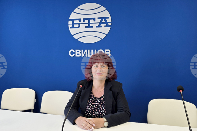 В Свищов и Полски Тръмбеш 17 деца са настанени в 14 професионални приемни семейства, каза директорът на „Социално подпомагане“ Милена Илиева