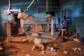 APTOPIX Sudan Last Surgeon Standing