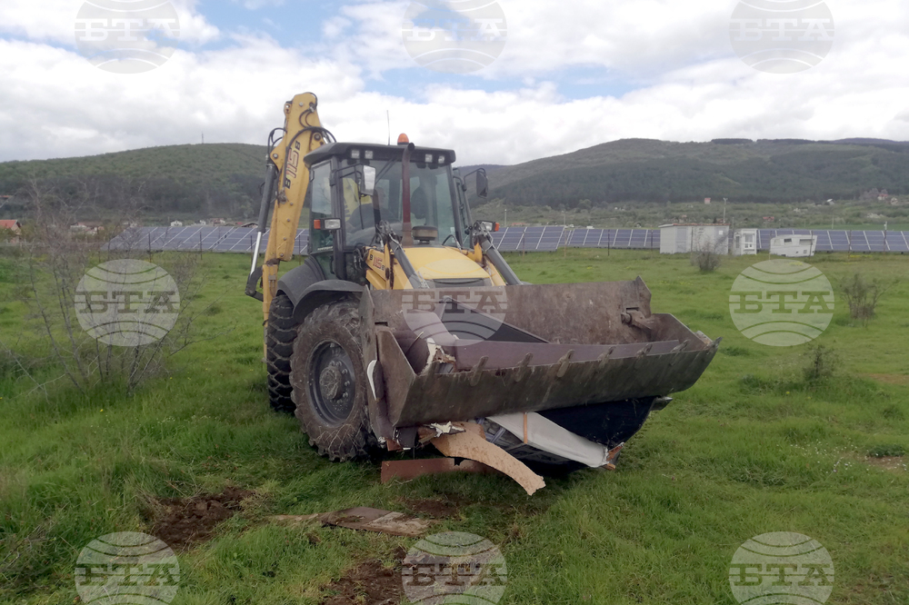 Село Чинтулово - незаконно сметище - почистване