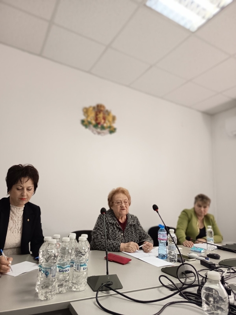 РЗИ – Смолян: "Ваксините действат на всички поколения"