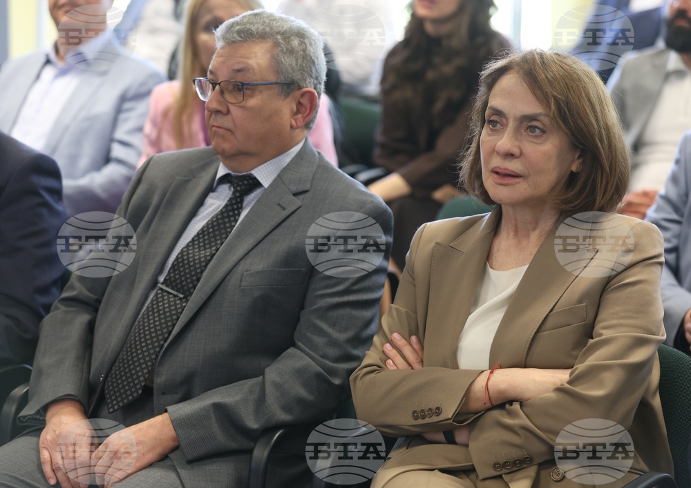 Петко Динев - Надежда Нейнски - София Тех Парк - посещение