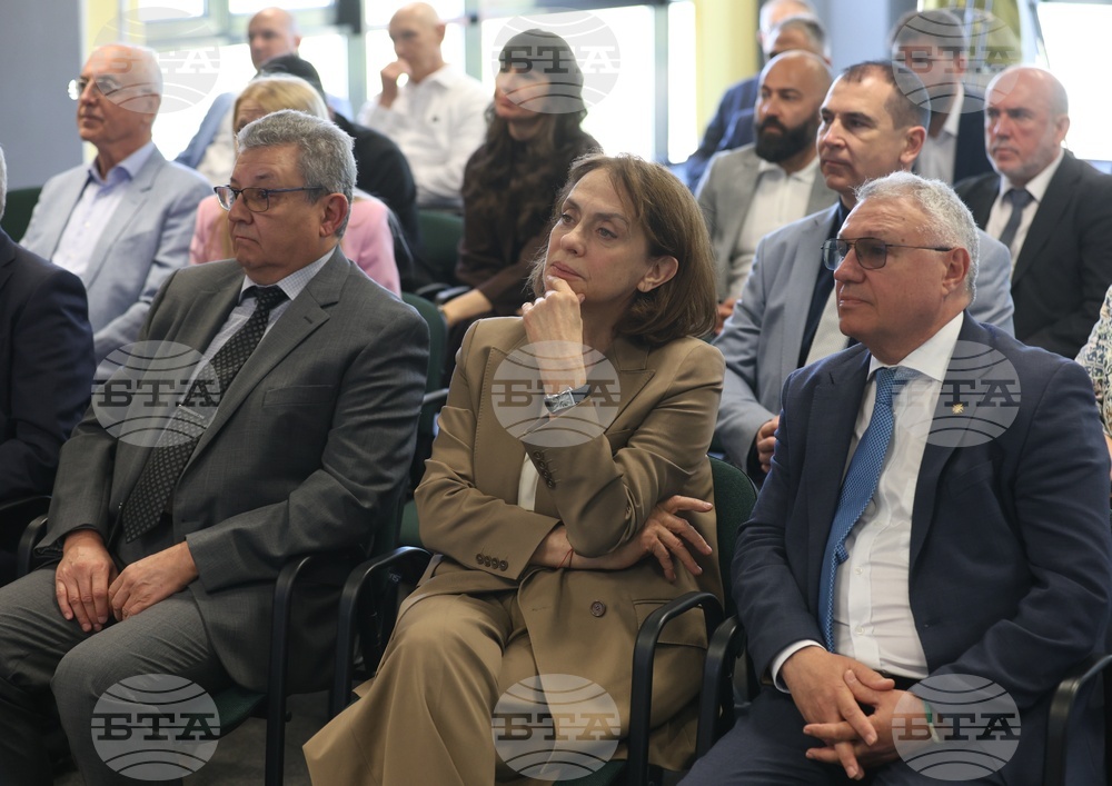 Петко Динев - Надежда Нейнски - София Тех Парк - посещение