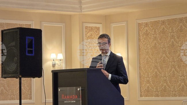 Енергийната ефективност е политика с пряко отражение върху живота на хората, каза служебният министър на енергетиката Трайчо Трайков на форум 