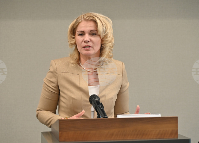 Има значителен ръст на образуваните производства за дискриминация, съобщи председателят на Комисията за защита от дискриминация Елка Божова