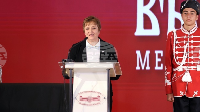 БАН обедини усилията на учените, местната власт и институциите за отбелязването на 150-годишнината от Априлското въстание, каза чл.-кор. Евелина Славчева