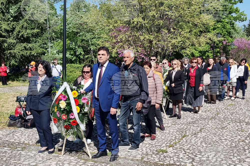 Димитровград - Пеньо Пенев - поклонение