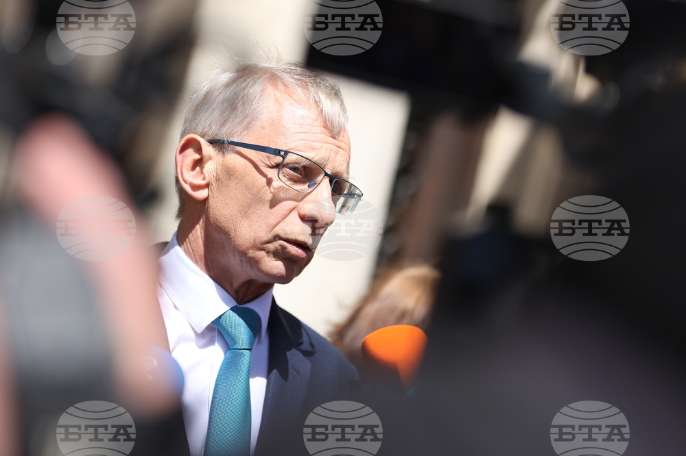 Николай Денков - изявление