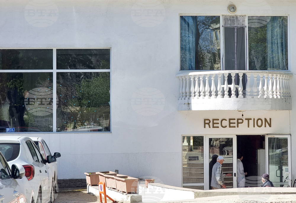 Варна - Дом за стари хора - ученици - дарение