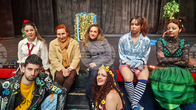 Театърът в Разград представя спектакъла „Лиско“ – забавна и поучителна история за приятелството и различието между хората