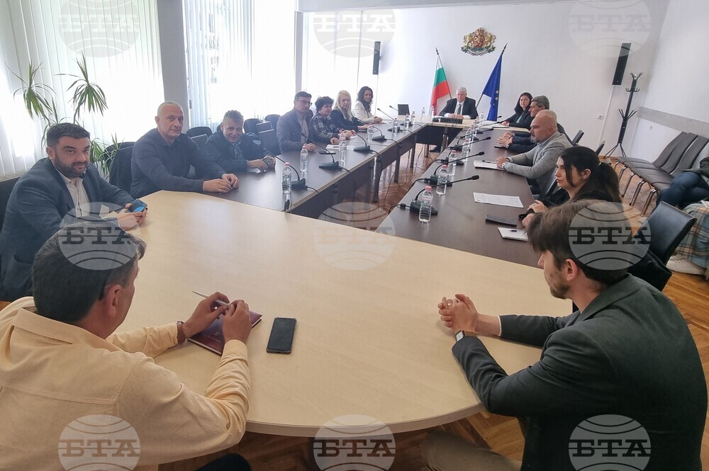 Шумен - областен координационен център - заседание