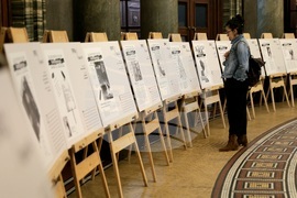 „35 години „Литературен вестник“ - изложба - откриване