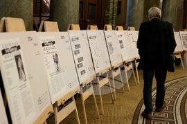 „35 години „Литературен вестник“ - изложба - откриване