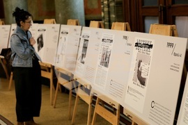 „35 години „Литературен вестник“ - изложба - откриване