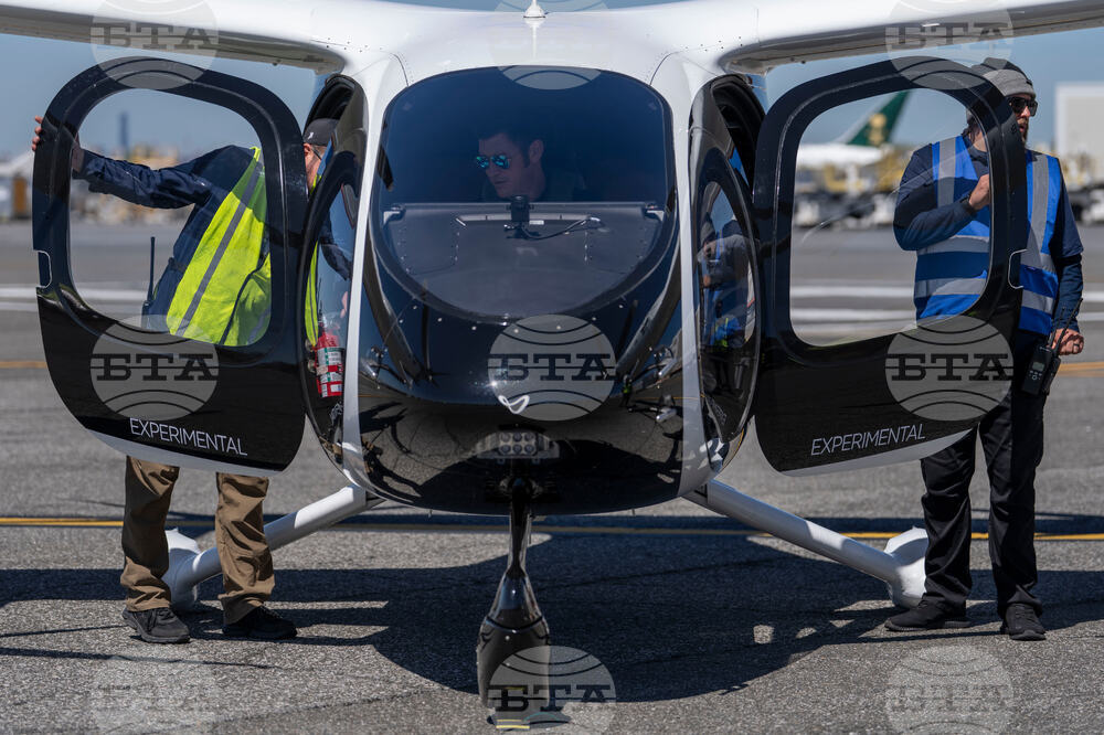 Electric Helicopter Taxi