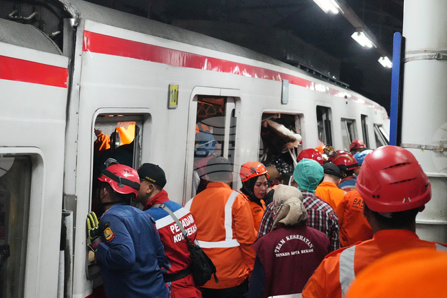 Indonesia Train Crash