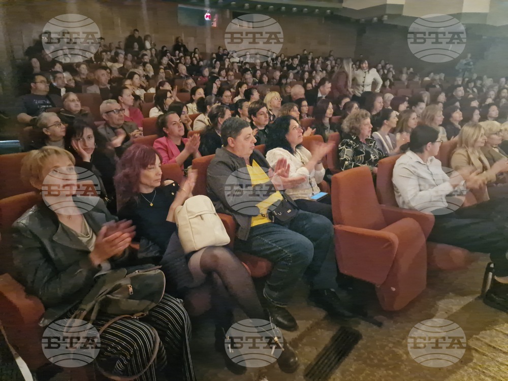 Търговище - Първо СУ „Св. Седмочисленици“ - 180 години светско образование - юбилеен концерт