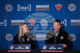 PWHL Goldeneyes Finale Hockey