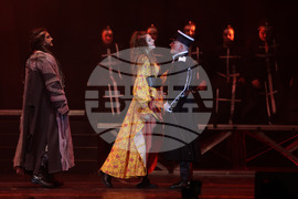 Рок операта "Есмералда - Парижката света Богородица" с Михаела Филева гостува за първи път в София