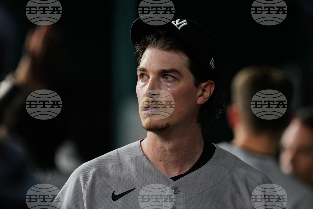 Yankees Rangers Baseball