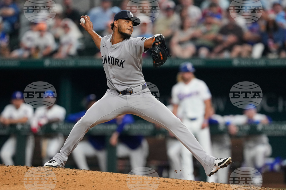 Yankees Rangers Baseball