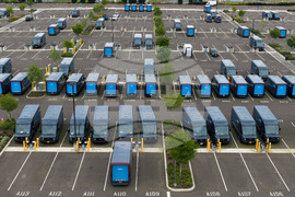 Amazon Earns