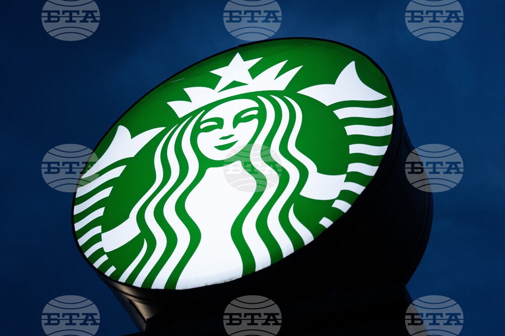 Earns Starbucks