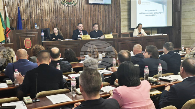 Общинският съвет в Добрич одобри актуализацията на минималните и максималните цени за таксиметров превоз на пътници 