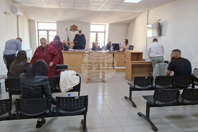 Приключват разпитите на свидетели по делото "Дебора", ще свидетелства майката на пострадалата