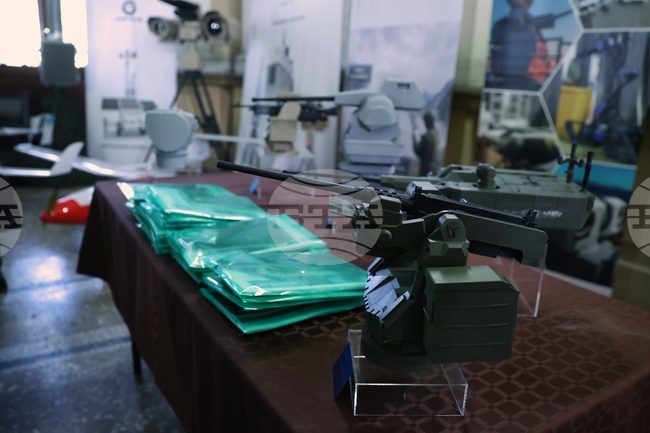 Военни обсъждат на конференция в София безпилотните летателни и роботизирани системи