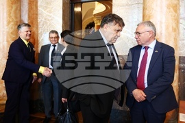 Софийски университет - Петко Динев - лекция