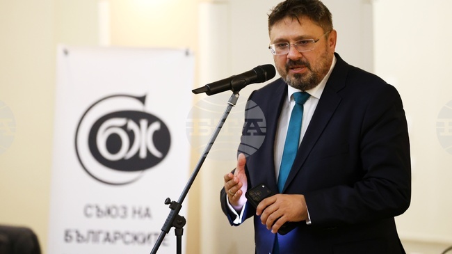 BTA Director General Valchev Urges Media to Respect Ethical Relations