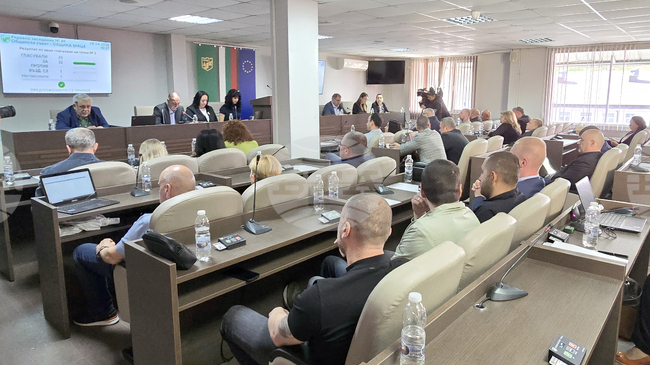 Общинските съветници във Враца прегласуваха върнато от областния управител решение 