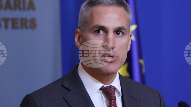 Състезателите по сноуборд Тервел и Малена Замфирови се включват в кампания на правителството срещу хазартната зависимост, обяви служебният премиер 