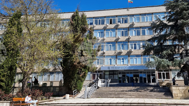 Повече от 400 чуждестранни студенти учат в Техническия университет във Варна