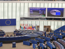 Франция - Страсбург - Европейски парламент - сесия - дьлгосрочен бюджет - дебати